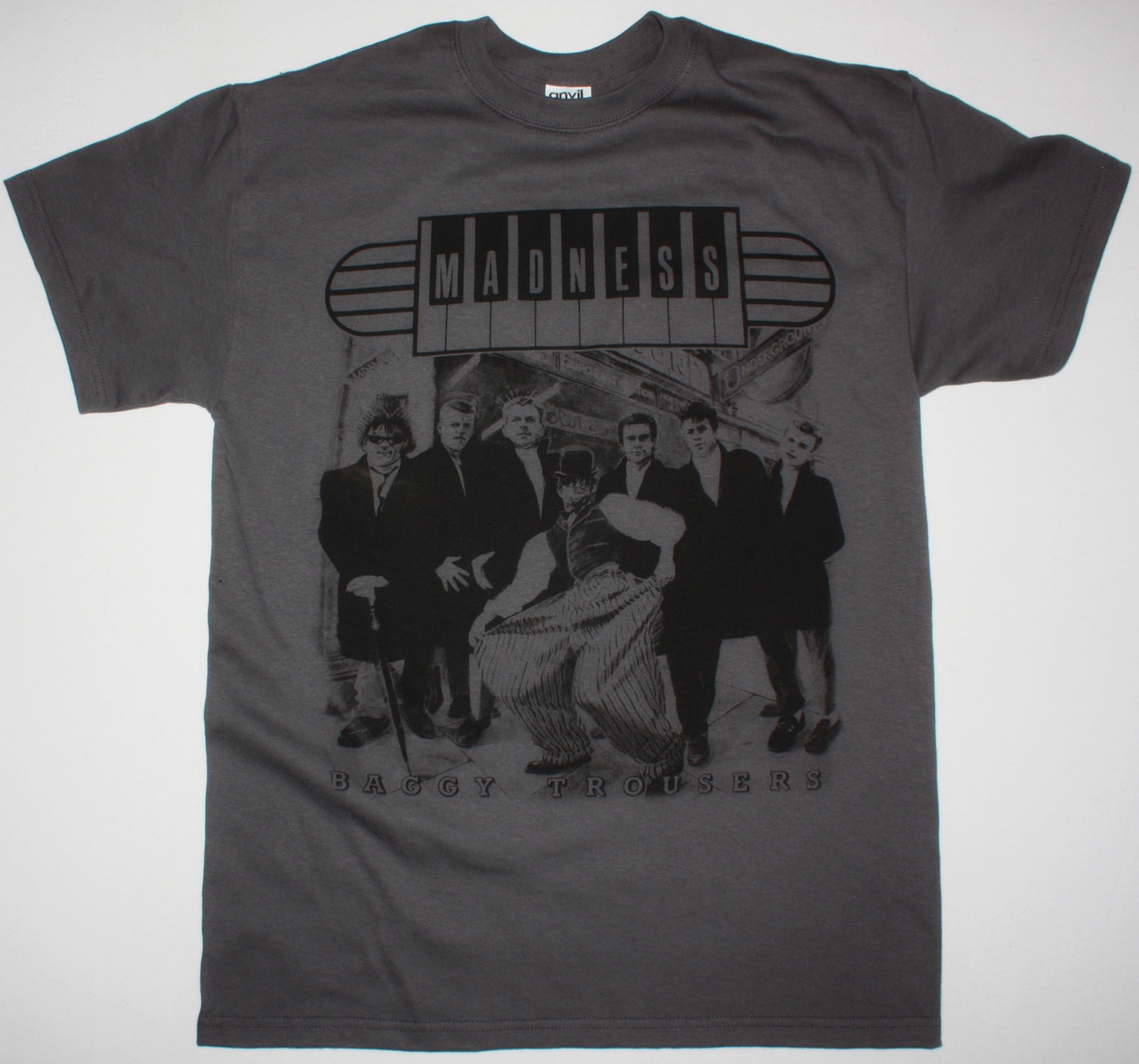 MADNESS BAGGY TROUSERS VINTAGE  GREY T-SHIRT
