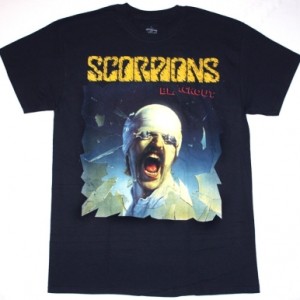 SCORPIONS BLACKOUT'82  NEW BLACK T-SHIRT
